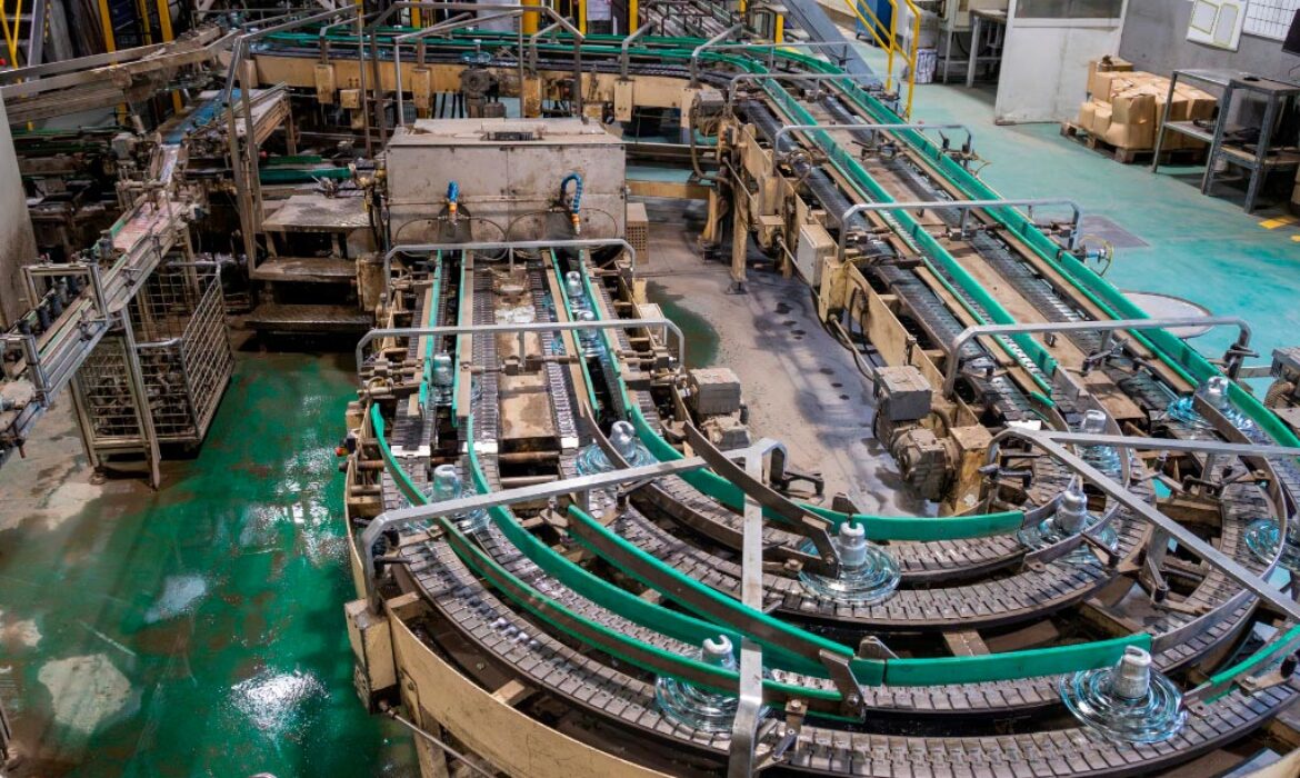 La Granja Insulators acelera su expansión global desde Segovia con más producción y compromiso climático