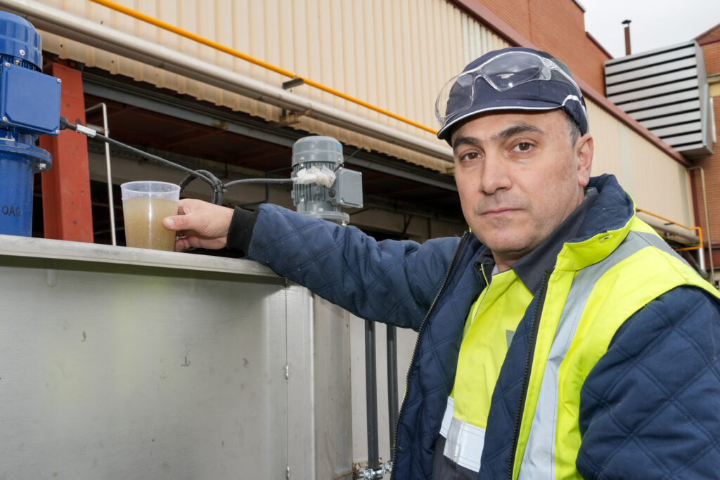 Pantalla desde la que se gestiona y monitoriza la depuradora.